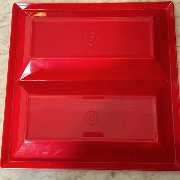 Retro 1990s Rare Tupperware Server - Picture 7 of 7